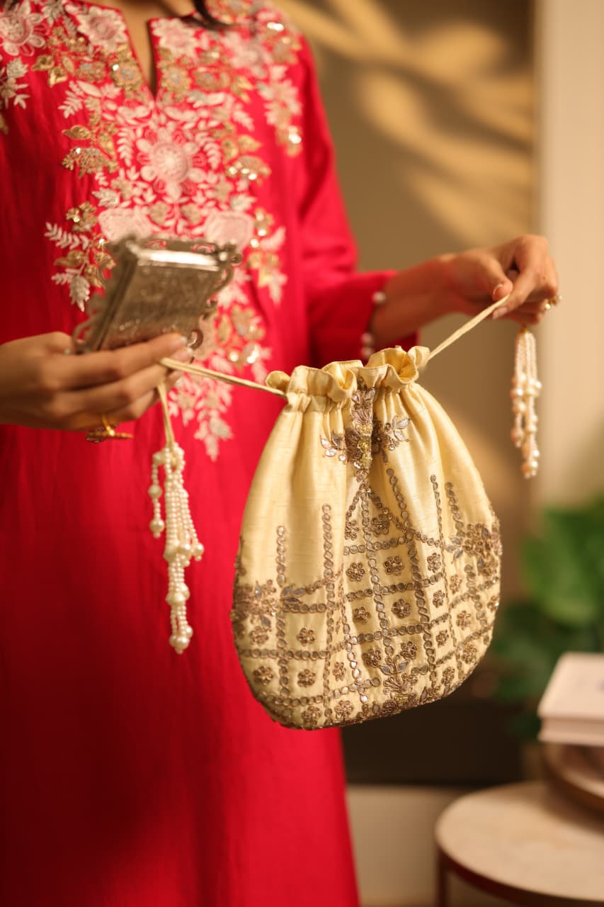 JUHI KURTA SET RED