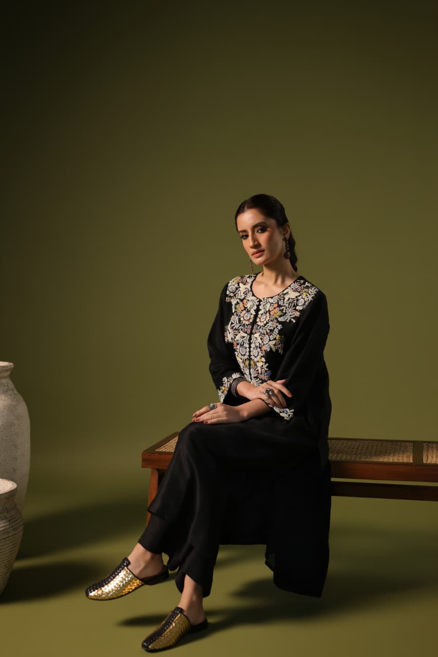 WILDFLOWER KURTA SET BLACK