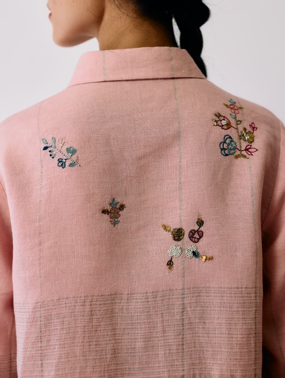 MANSA FLORAL HAND-EMBROIDERED SHIRT - PINK