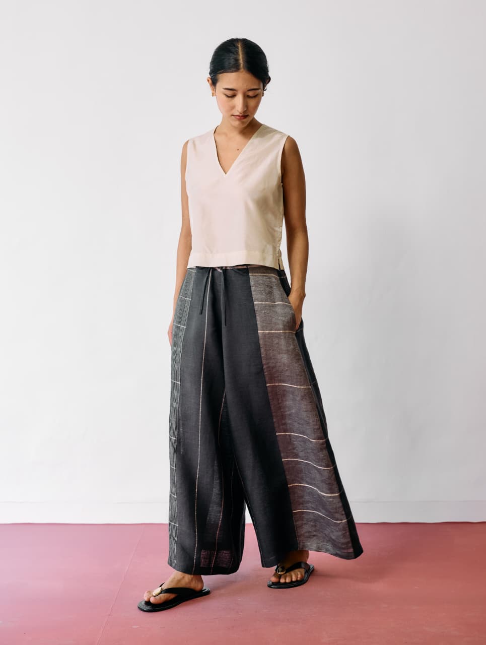 SERA WIDE-LEG METALLIC LINEN PANTS - CHARCOAL
