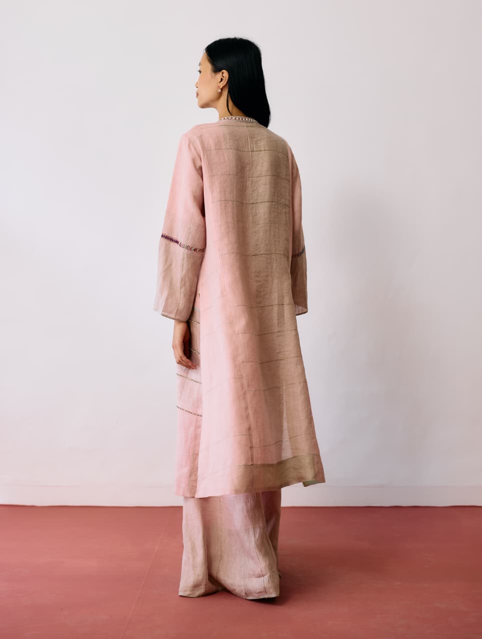 AICHA HAND-EMBROIDERED PANELLED KURTA - PINK