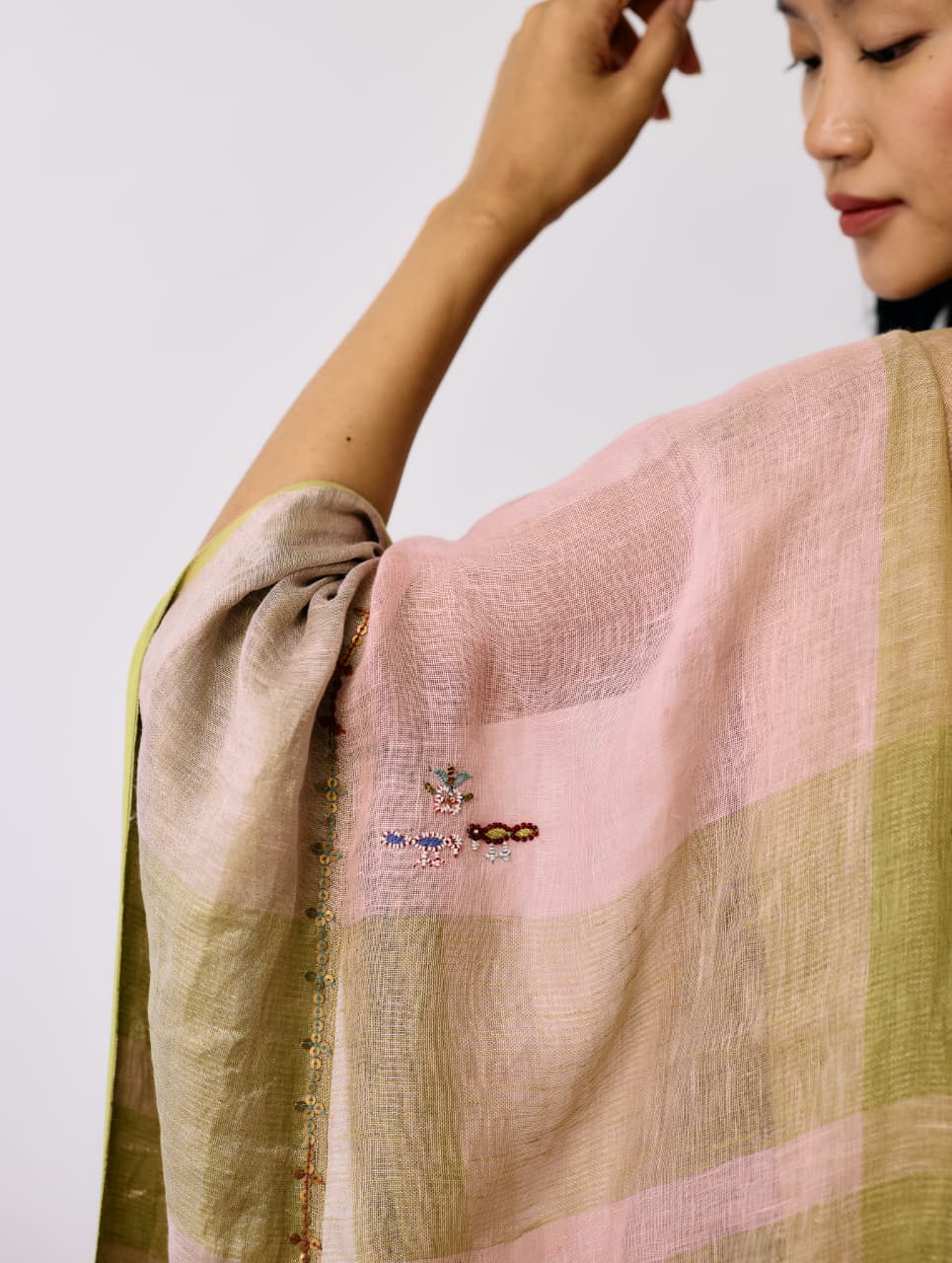 AFRA METALLIC HANDLOOM LINEN SAREE - METALLIC PINK