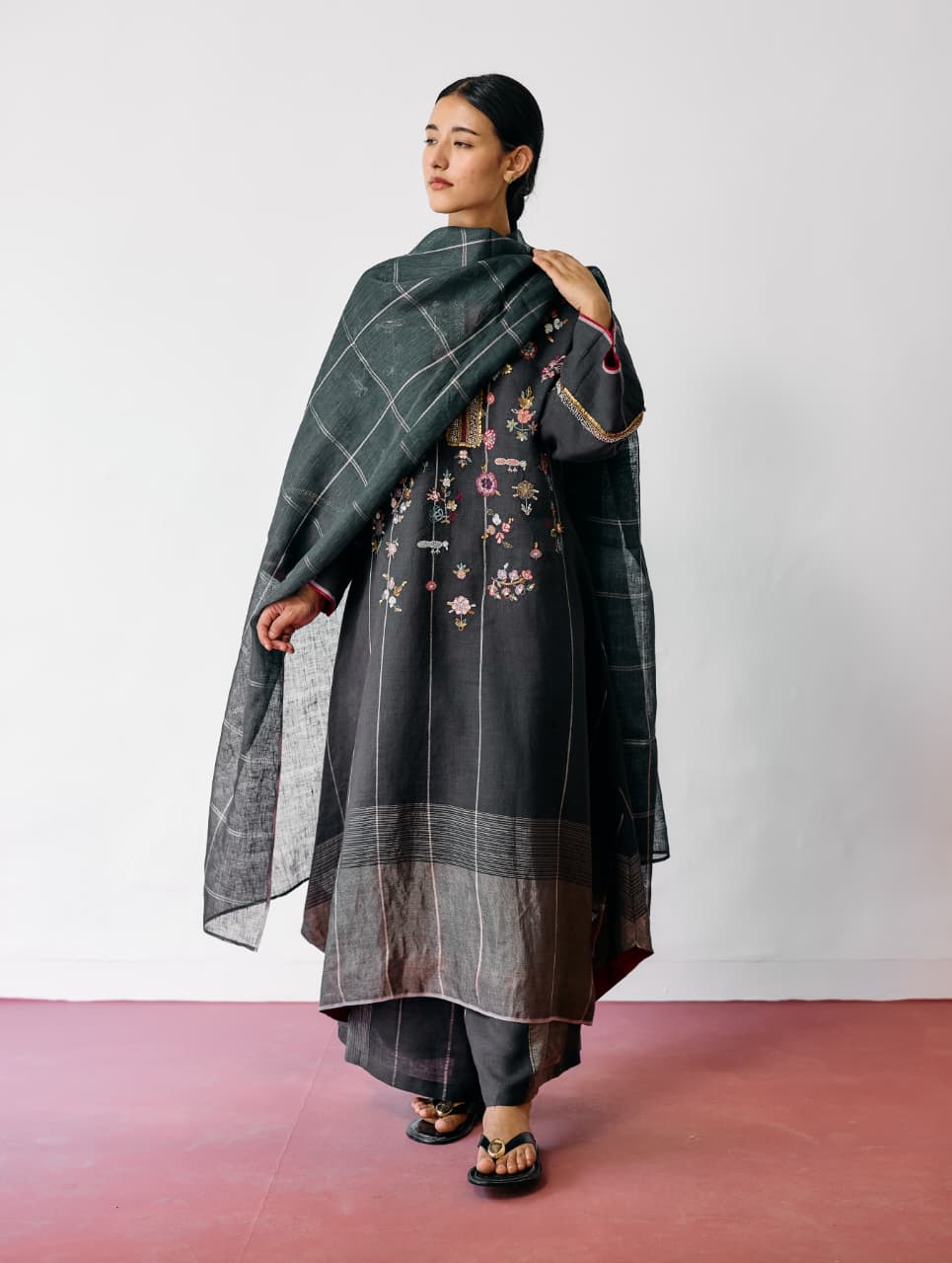 SAVA LINEN METALLIC-CHECK DUPATTA - CHARCOAL