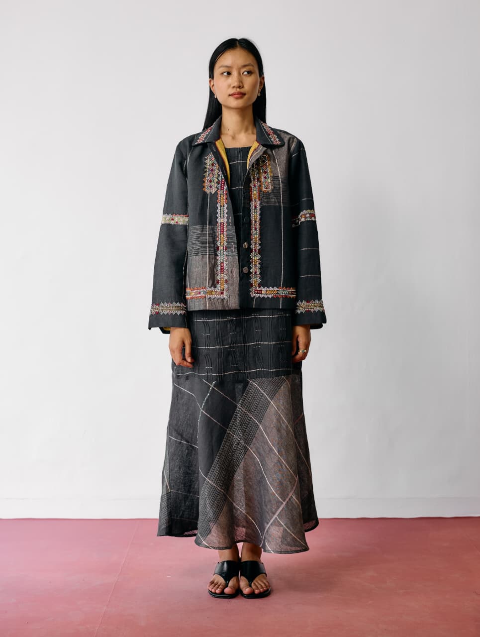 DANA PINTUCK &amp; PLEAT SLEEVELESS CO-ORD - CHARCOAL