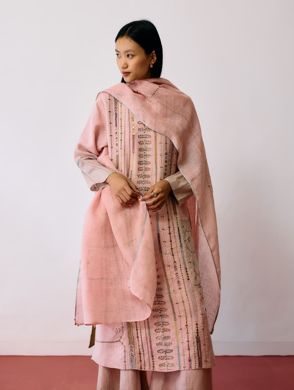 AICHA HAND-EMBROIDERED PANELLED KURTA SET - PINK