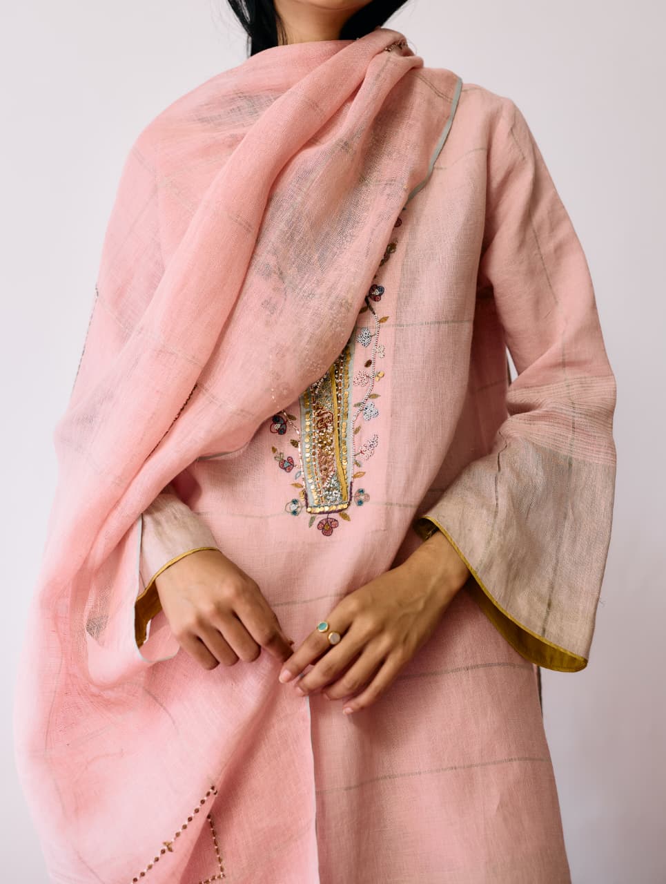 NAAR HAND-EMBROIDERED METALLIC KURTA SET - PINK