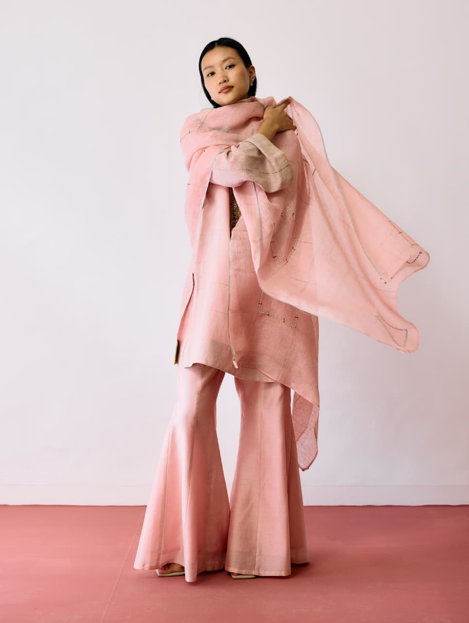 NAAR HAND-EMBROIDERED METALLIC KURTA SET - PINK