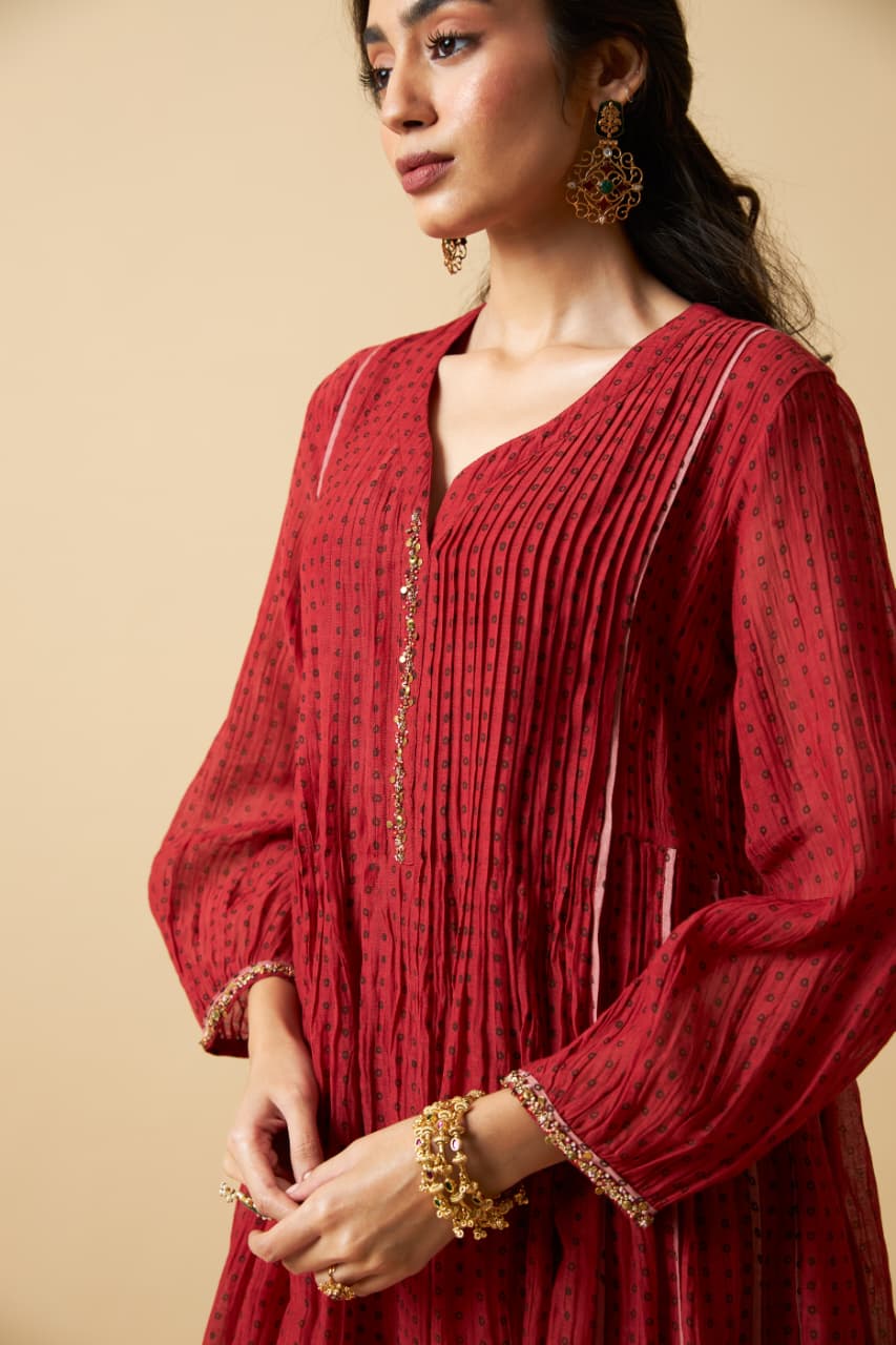 LAAL GULAL EMBROIDERED KURTA SET
