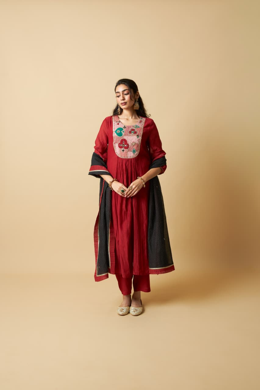 KUMKUM EMBROIDERED KURTA SET