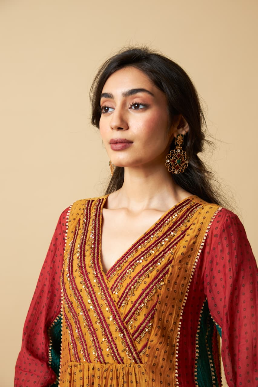 RANG RASIYA EMBROIDERED KURTA SET