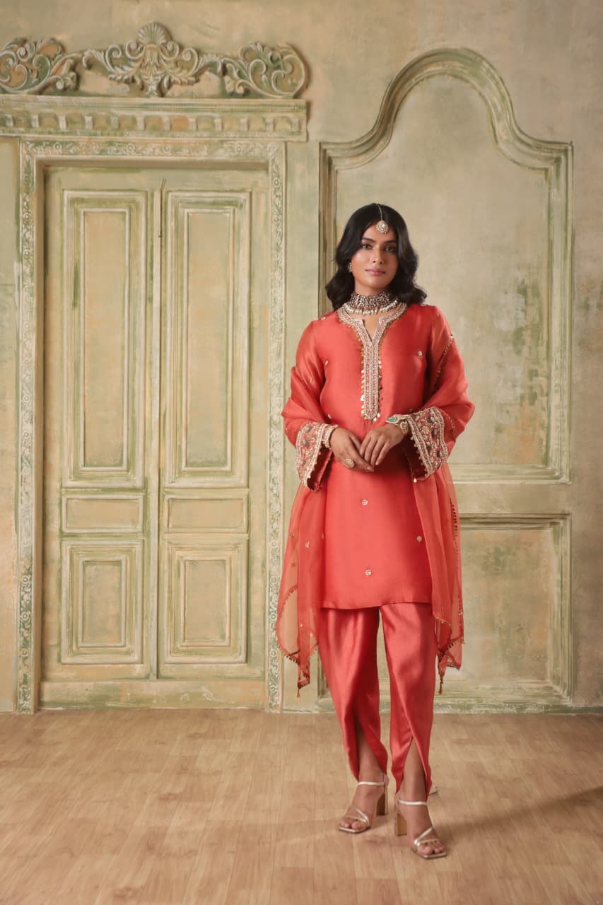ZAR-RANG ORANGE SHORT KURTA SET
